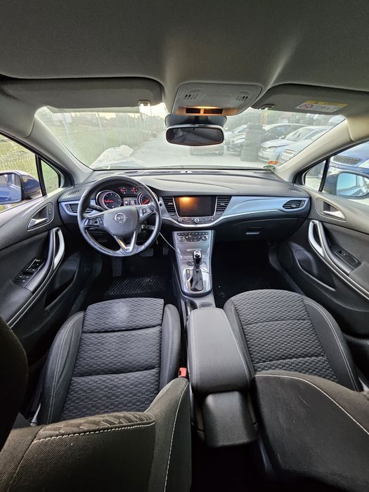 Opel Astra K 2018 Automata. Avariata