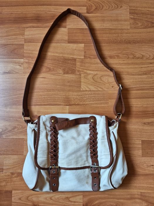 Genti elegante modele diferite