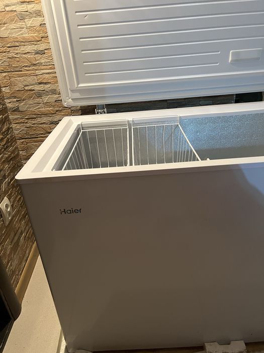 Морозильная камера в отличном состоянии.