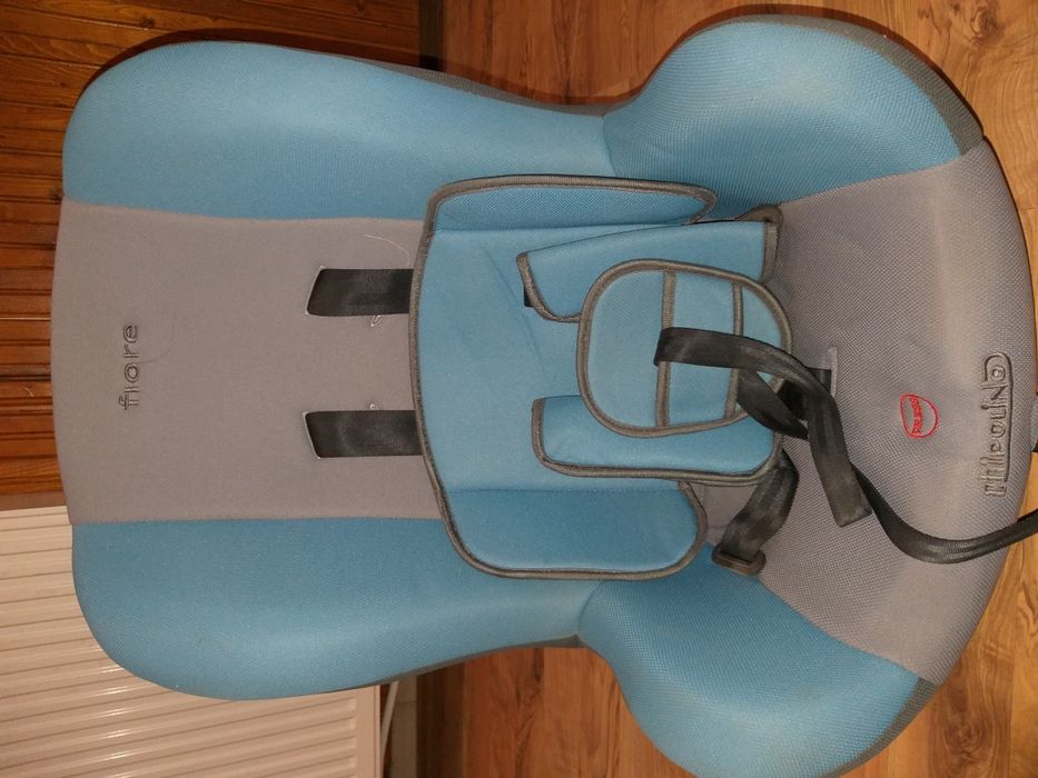 Детско столче за кола Chipolino