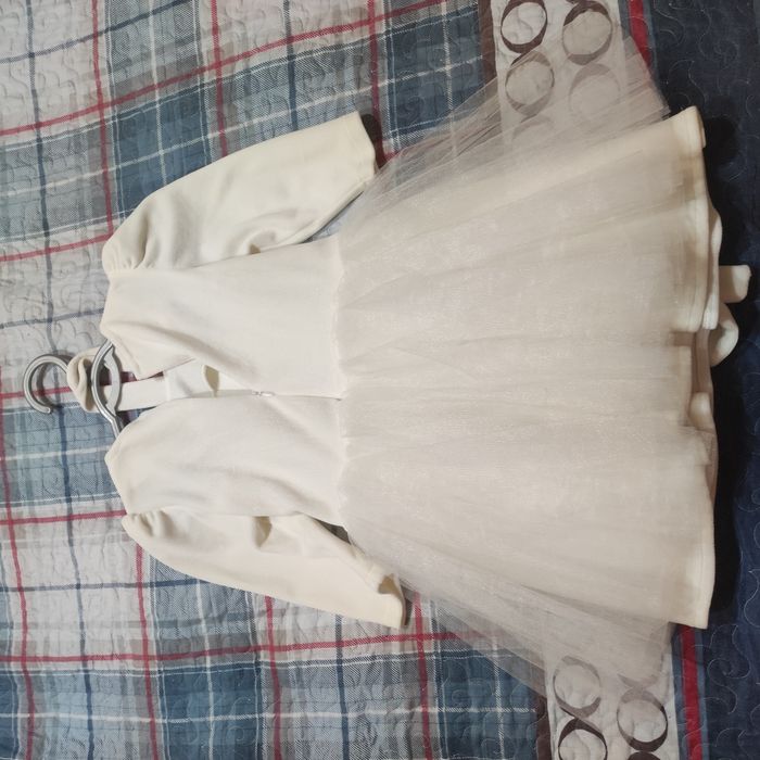 Платье на девочку