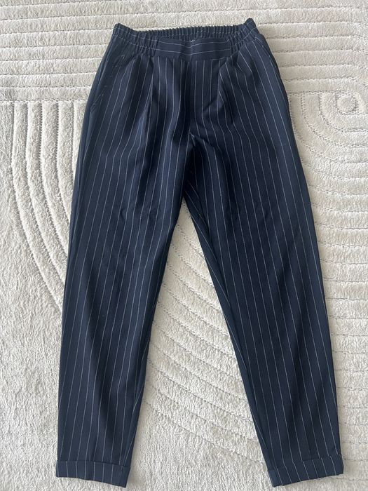 Pantaloni Bershka
