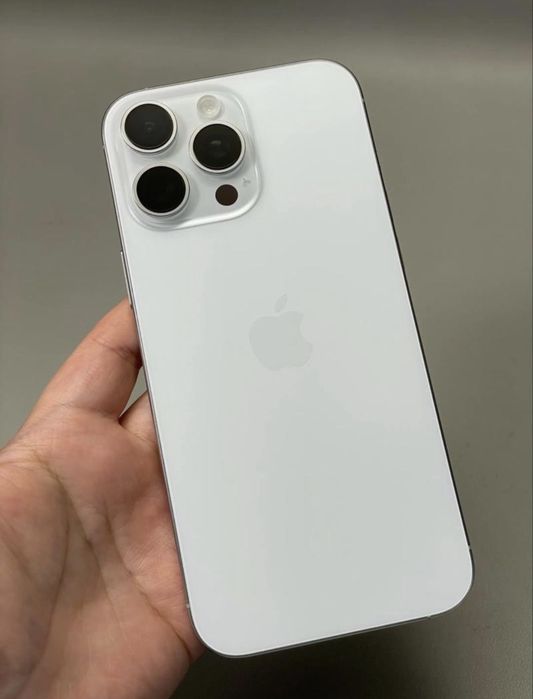 iphone16pro max 256gb 95%