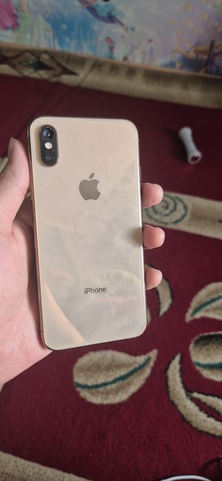 Продам Iphone xs Айфон хс