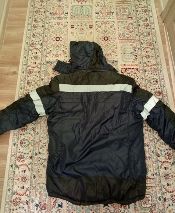 Продам зимнюю спецодежду