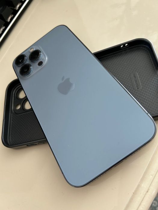 Продам Iphone 13 Pro Max