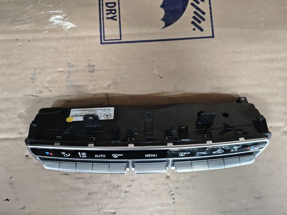 Управление/копчета за климатик/климатроник за Mercedes W205