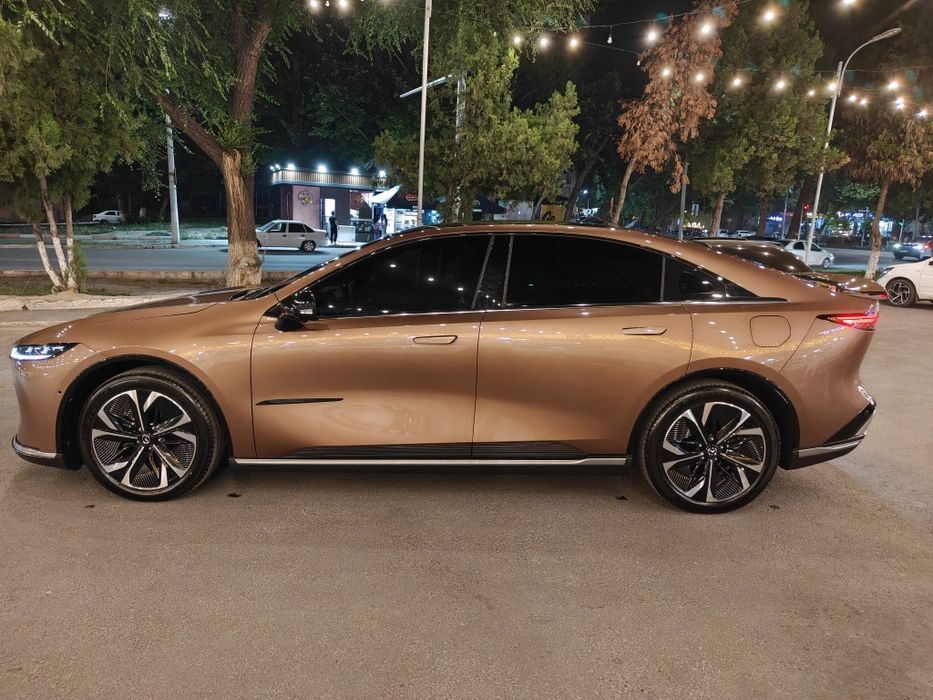 Mazda EZ 6 Gibrid