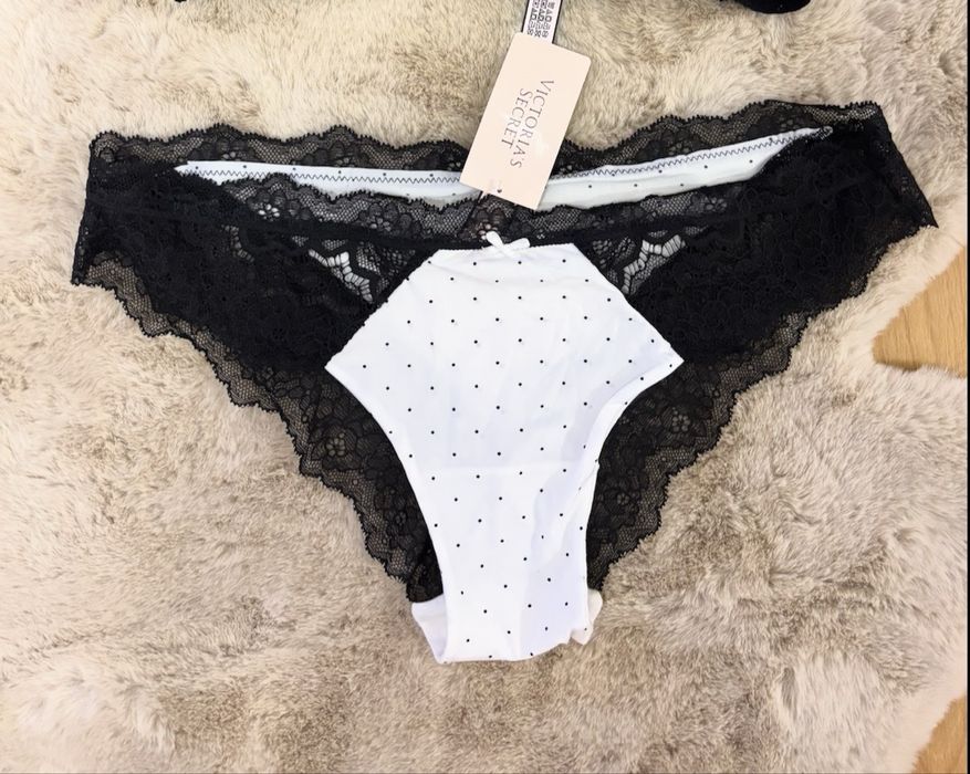 Бельо на Victoria’s Secret