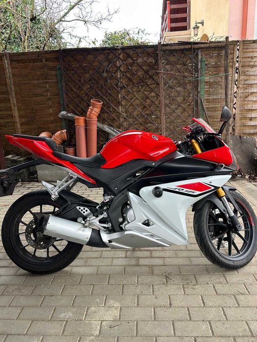 Yamaha YZF R125 (2015) ABS