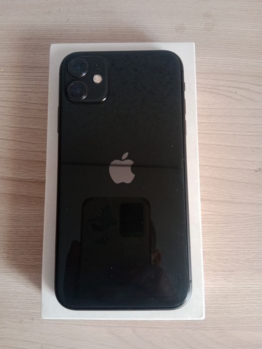 Продам iphone 11 (128)