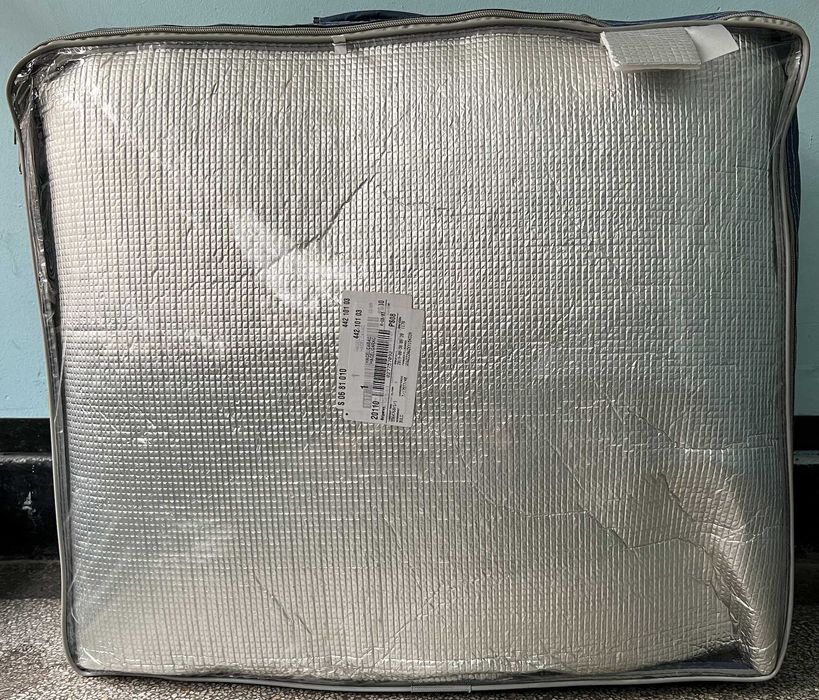 Висок клас покривало за кола