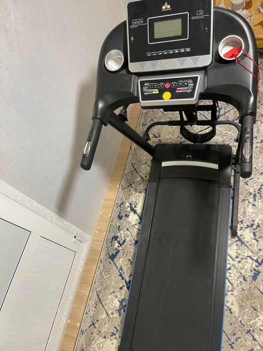 Продаётся беговая дорожка,кондиционер,стиральная машина,савбуфер