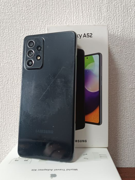 Samsung Galaxy A52 (4/128)