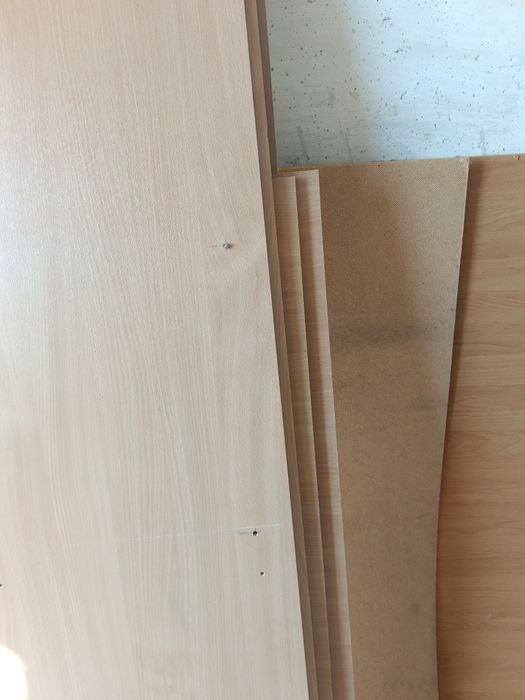 Доски дрова шкаф