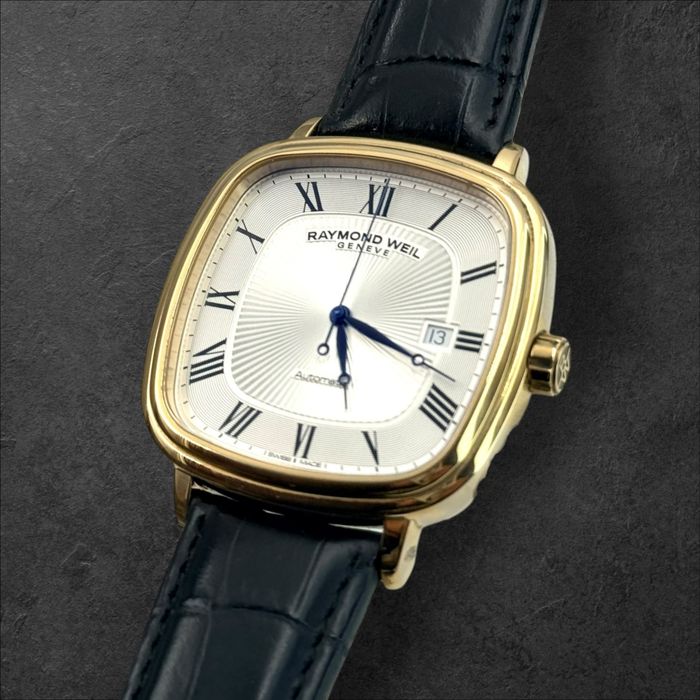 Raymond Weil Maestro Automatic RW4200 Gold Tone мъжки дрес часовник