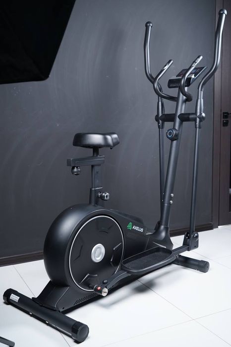 Эллиптический тренажёр Axelus Ax0032 для дома до 140 кг

• Бренд Axelu