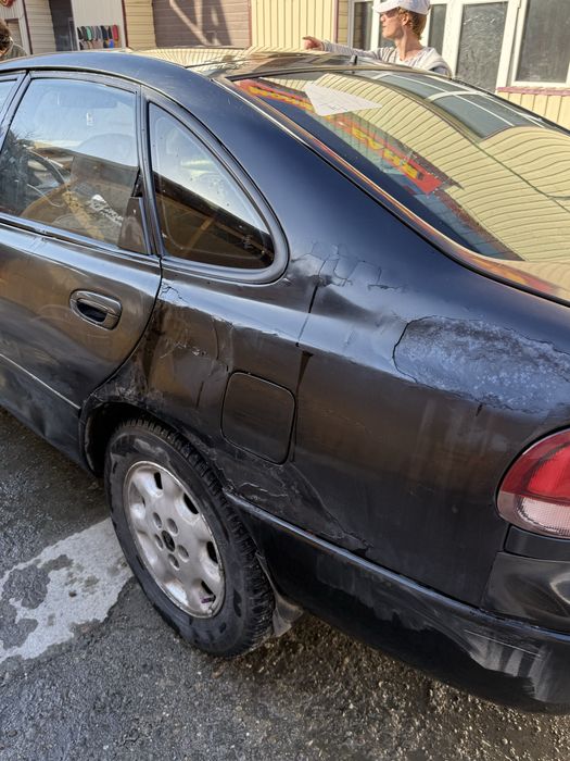 Mazda cronos 2.5 626