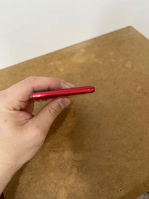 Iphone 11 +red 128gb
