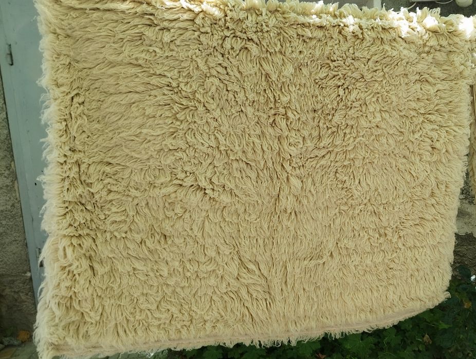 Китеници за ъглови легла и спалня