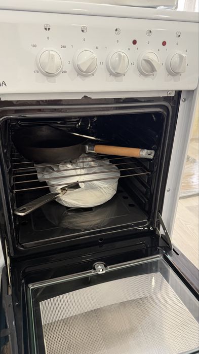 Продам электрическую плиту