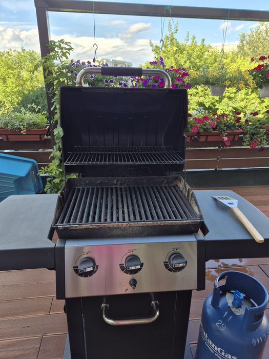 Grătar premium pe gaz Broil King + 2 butelii + accesorii | Achiziție Mobexpert