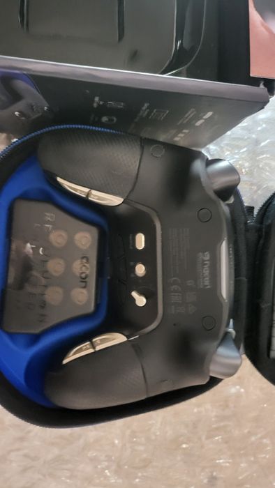 Топ в света геймърски контролер джойстик Nacon Revolution unlimited Pr