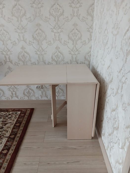 Продам стол раскладной