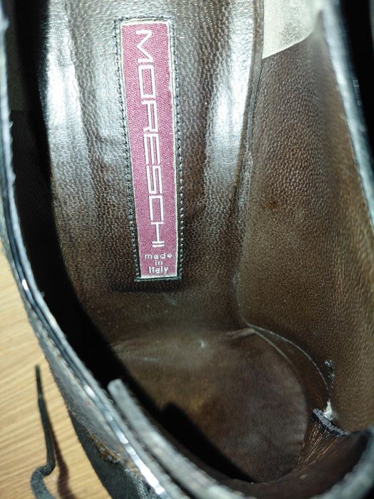 Продаётся обувь в отличном состоянии