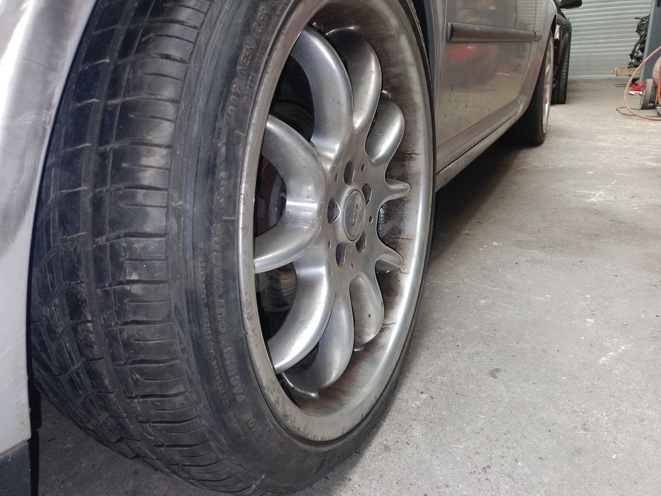18 цола джанти и летни гуми 225 40 18  5x100 за Фолксваген голф 4 Brock