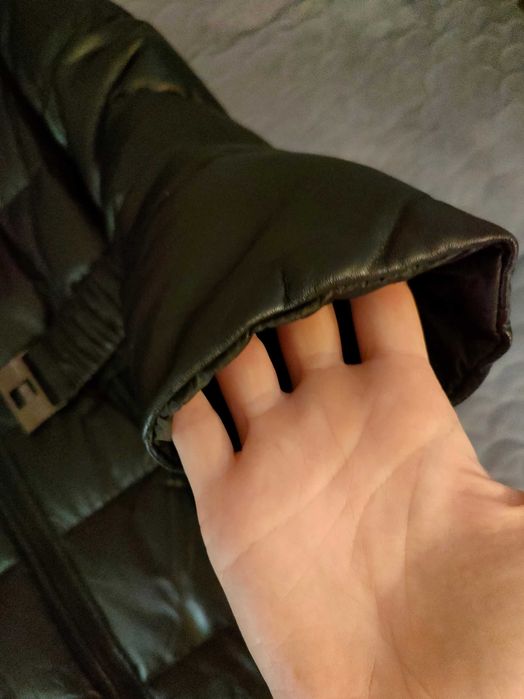 Продам зимний пуховик