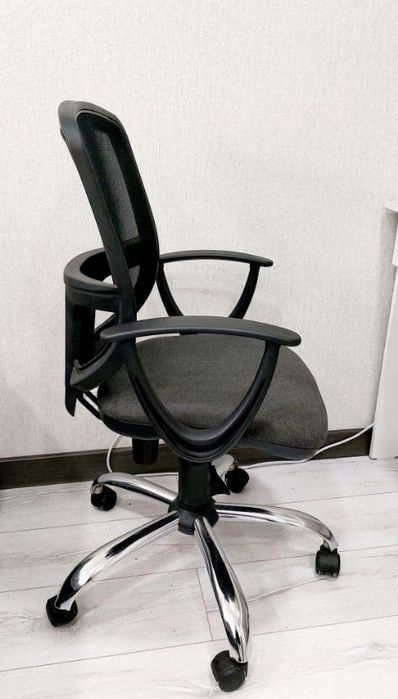 Офисные кресло стулья