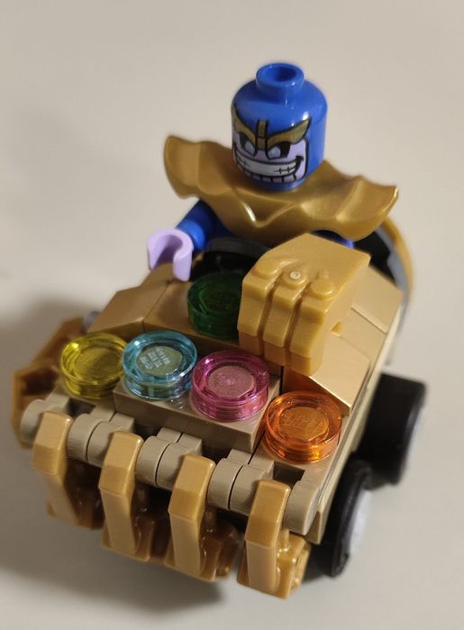 Lego мини фигурки и други