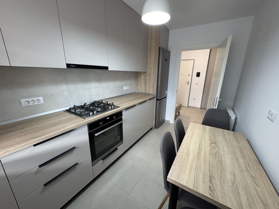 Apartament cu 2 camere de inchiriat