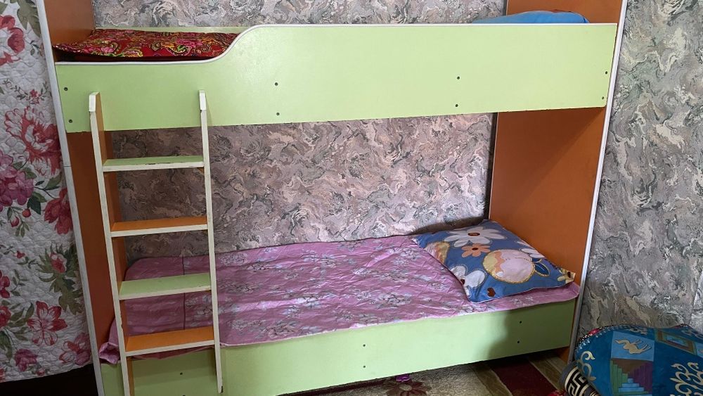 Двух этажный кровать сатылады