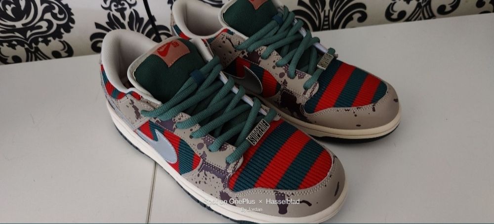 Nike SB Dunk Low Supreme Freddie Krueger "The Nightmare on Elm Street"