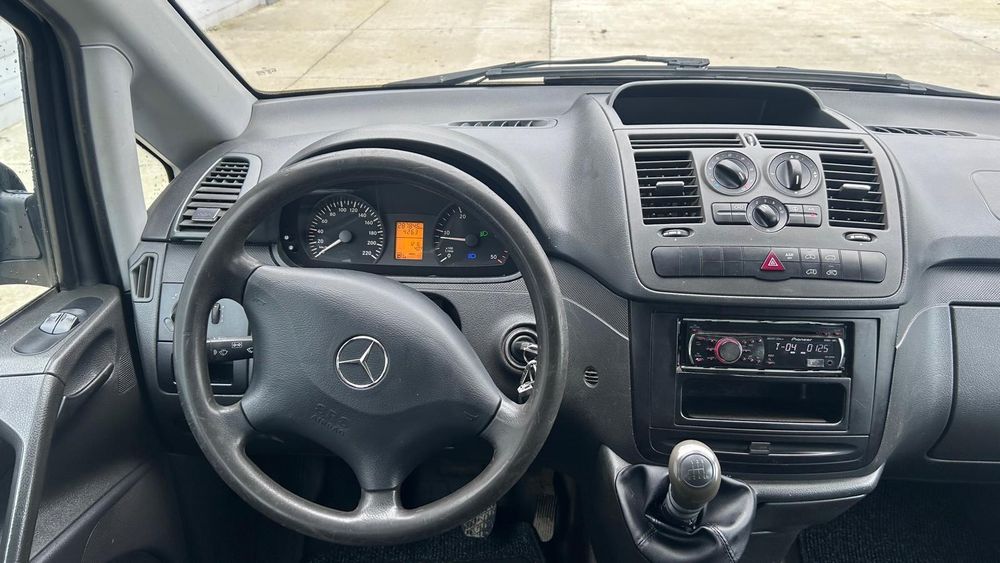 Mercedes Vito  6 locuri