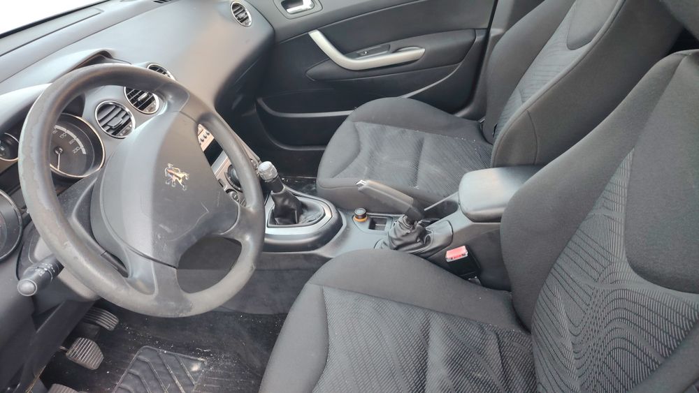 Motor Peugeot 308 1.4 benzină an 2009