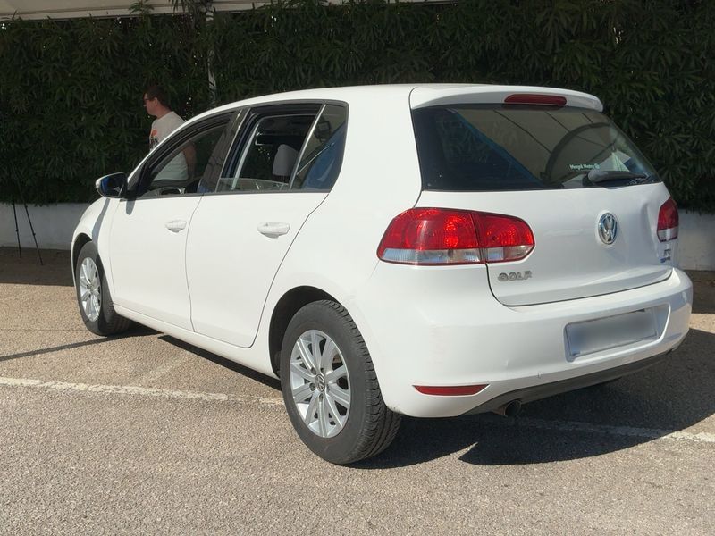 Volkswagen Golf VI 1.6 TDI Advance BlueMotion Tech 2011