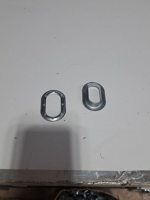 Capse ovale 42x22 mm