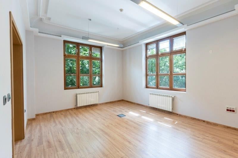 Луксозен офис на бул. Витоша – 240 кв.м етаж, 6 стаи, топ локация