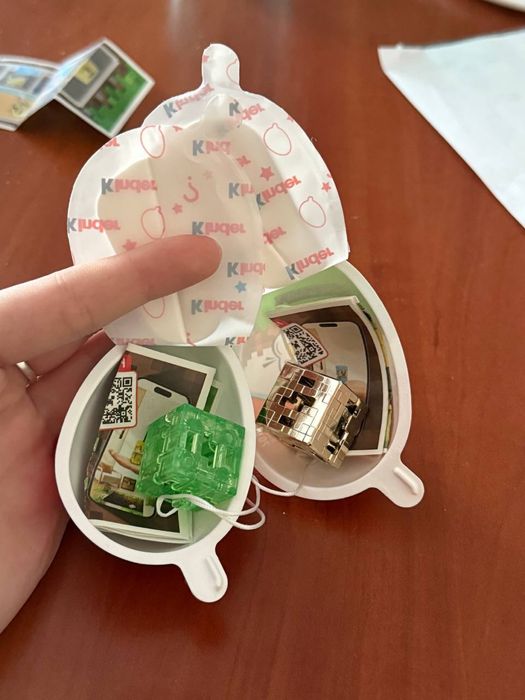 киндер джой майнкрафт