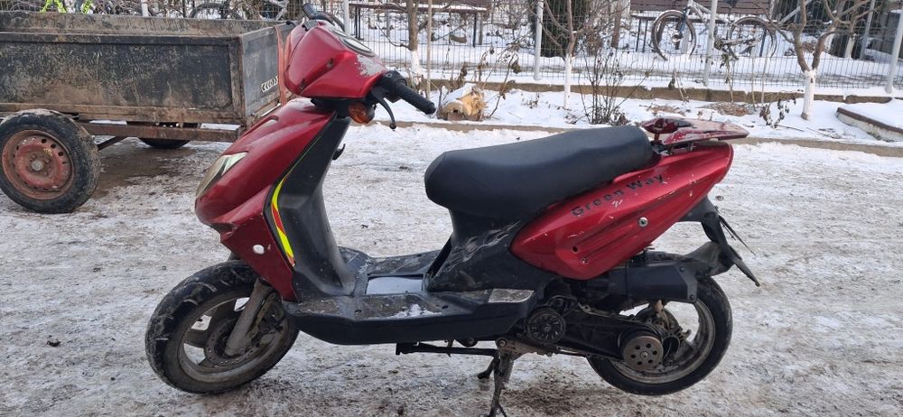 Scuter 49cc de vânzare