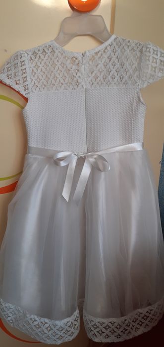 Платье на девочку