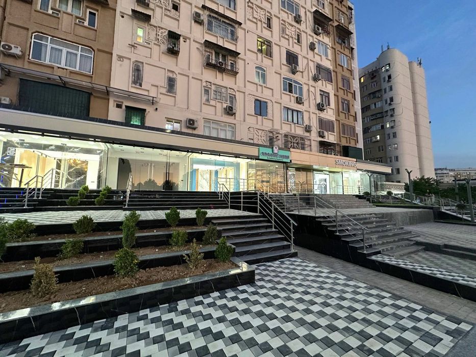 Продажа коммерческого помещения 70 м² у метро Гафур Гулям — 1 линия