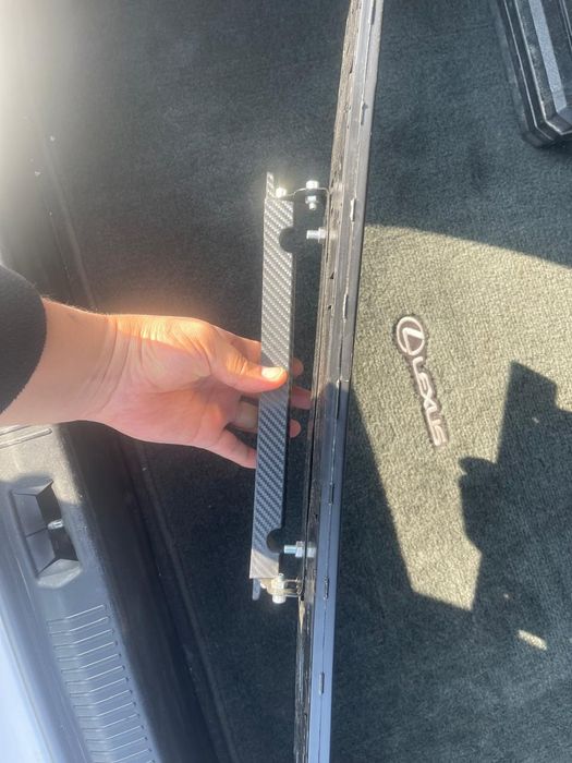 Кранштейн с подномерникам