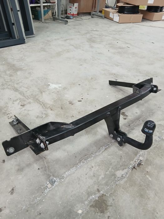 теглич за кола 160 левa