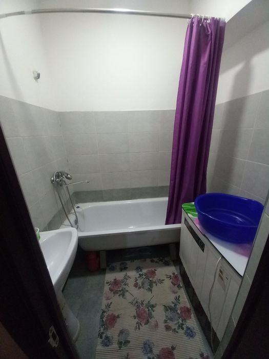 Motrid 3 xonali 1 etaj 7 qavatli dom sotiladi
