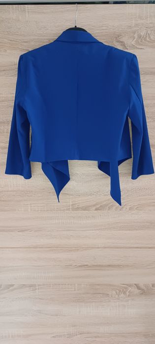 Дамско, късо сако Pieces, без закопчаване, за размер С и М!