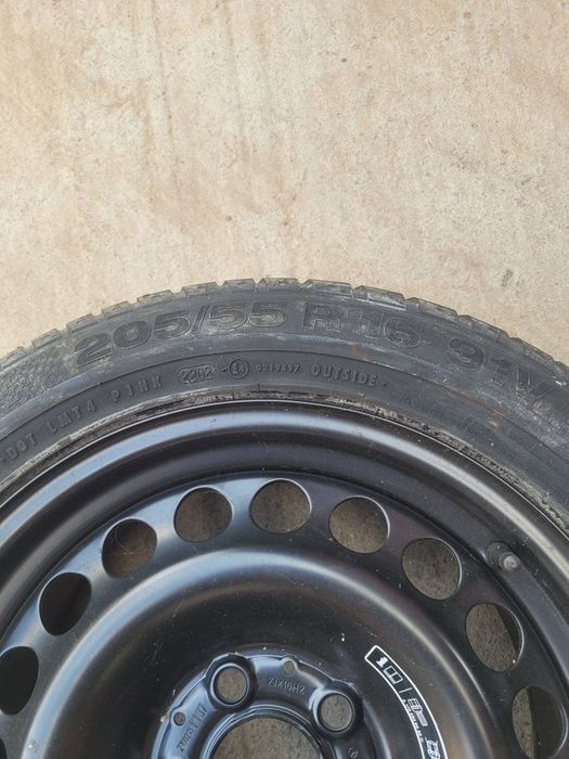 Vând roată completă Continental 205/55 R16